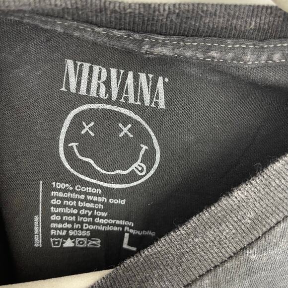 Nirvana In Utero Black Acid Wash Graphic Band Tee Large NWOT - Picture 3 of 7